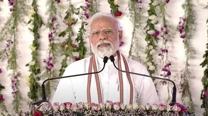 जम्मू कश्मीर: 370 हटने के बाद पीएम मोदी की पहली रैली, कश्मीर को 20 हज़ार करोड़ की सौगात