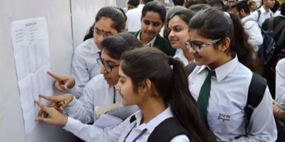 CBSE के नतीजे: 10वीं में 94% और 12वीं में 92.71% स्टूडेंट पास; लड़कियों ने मारी बाजी