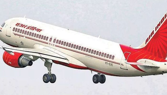 पेशाब कांड मामले में एयर इंडिया पर कार्रवाई, DGCA ने लगाया 30 लाख का जुर्माना; 3 माह के लिए पायलट भी सस्पेंड