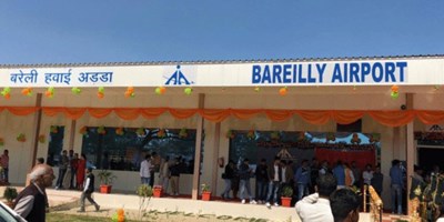 Bareilly Airport पांच मई तक अचानक किया गया बंद, दिल्ली-मुंबई फ्लाइट कैंसिल होने पर नाराज पैसेंजर्स का हंगामा