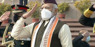 Republic Day 2022: पीएम मोदी उत्तराखंड की टोपी और मणिपुर के गमछे में आए नजर