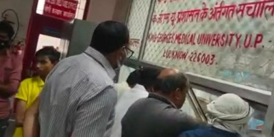 यूपी: मास्क पहनकर KGMC में मरीजों की लाइन में लगे डिप्टी सीएम बृजेश पाठक, अव्यवस्था देख भड़के