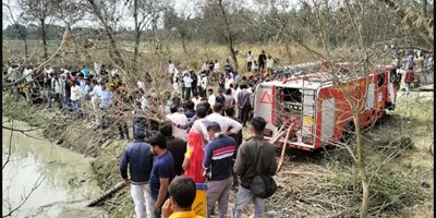 काशगंज हादसा: 24 मौतों से गांव में मचा हाहाकार; ट्रैक्टर ट्रॉली में सवार थे 54 लोग, मुंडन संस्कार के लिए जा रहे थे सभी