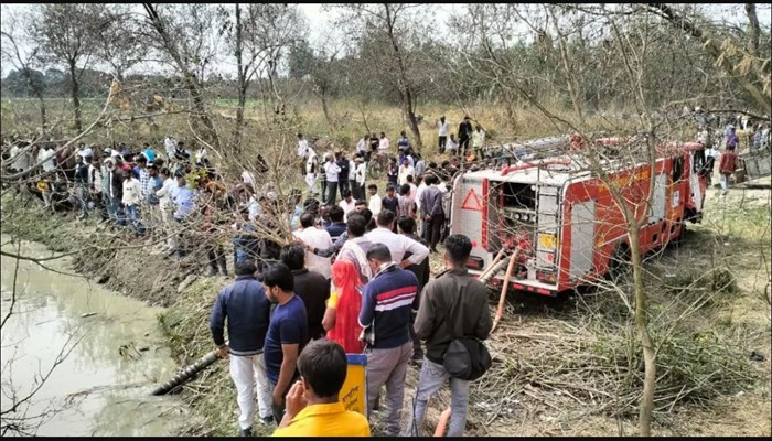 काशगंज हादसा: 24 मौतों से गांव में मचा हाहाकार; ट्रैक्टर ट्रॉली में सवार थे 54 लोग, मुंडन संस्कार के लिए जा रहे थे सभी