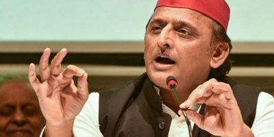 चुनाव आयोग को जबाब देगी सपा, वोटर लिस्ट से नाम काटने के आरोप पर आयोग ने अखिलेश यादव से माँगा था जबाब