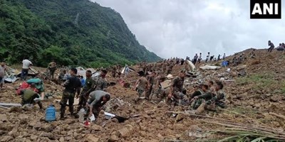 Manipur Landslide: 14 की हो चुकी है मौत, मलबे के ढेर में अब तक फंसे हैं अनेक लोग; राहत व बचाव कार्य जारी