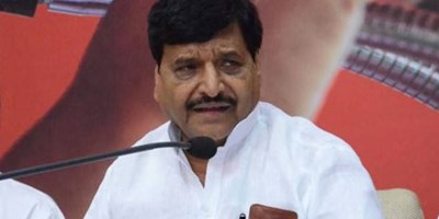 CM योगी के फुटबाल वाले बयान पर शिवपाल का पलटवार, बोले- अच्छा खिलाड़ी एक बार में ही गोल करता है…