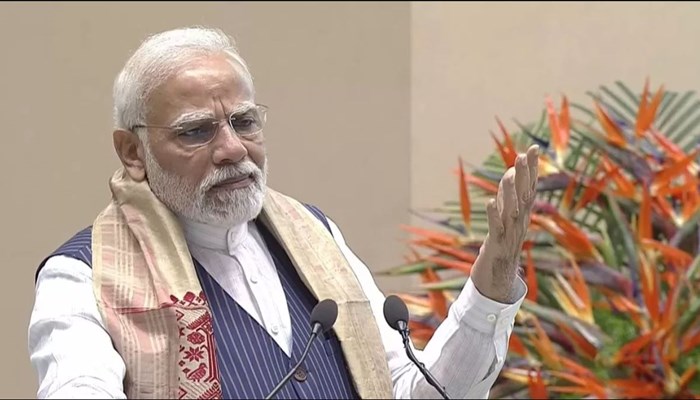 राममंदिर प्राण प्रतिष्ठा:  PM मोदी ने शुरू किया 11 दिन का अनुष्ठान, बोले- अपनी भावनाओं को शब्दों में कहना मुश्किल