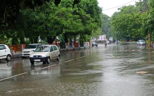 मौसम विभाग ने मेरठ में आंधी और बरसात का आरेंज अलर्ट जारी किया, 12 घंटाें के लिए धूल भरी हवाएं चलने की आशंका