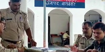 बाराबंकी: बीजेपी मंडल अध्यक्ष से उलझना पुलिसकर्मियों को पड़ा भारी, एसपी ने 4 को किया लाइन हाजिर; लॉकअप में किया था बंद