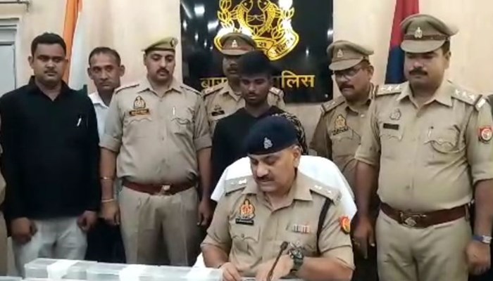 बाराबंकी: झपट्टा मारकर मोबाइल छीनने वाला अभियुक्त गिरफ्तार, 20 मोबाइल फोन हुए बरामद