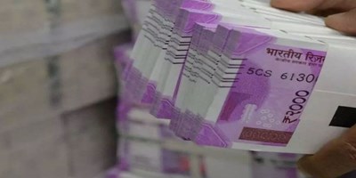 Rs 2000: नोट बदलवाने में अगर पार हुई लिमिट तो देना होगा आधार और पैन, जानिए इसका पूरा कैलकुलेशन