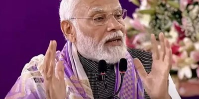 वो वाली रील देखी... DU में युवा दोस्तों के बीच अलग ही अंदाज में दिखे PM Modi