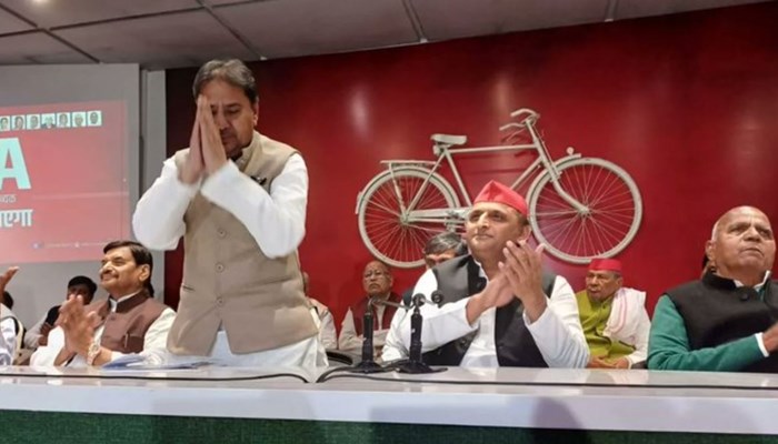 अखिलेश का बड़ा दांव, सपा में शामिल हुए BSP के कद्दावर नेता गुड्डू जमाली; कभी धर्मेंद्र यादव के लिए बने थे मुसीबत 