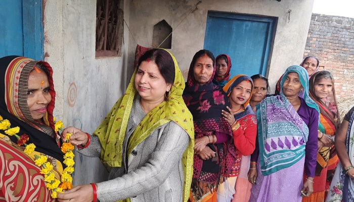 भाजपा के जन कल्याणकारी योजनाओं के बदौलत यूपी में दोबारा 300 पार - जिला मंत्री कल्पना तिवारी