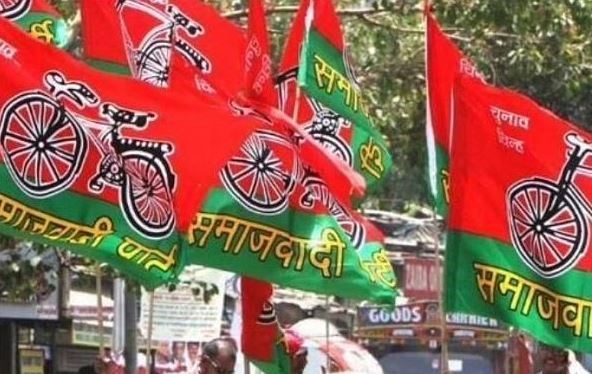 यूपी: छावनी में तब्दील हुआ सपा कार्यालय, Akhilesh Yadav के आवास पर भी पुलिस तैनात !