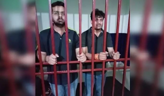 लखनऊ में बर्थडे पार्टी सेलिब्रेशन के दौरान बीच सड़क पर बरसाईं गोलियां, जेल पहुंचे रईसजादे