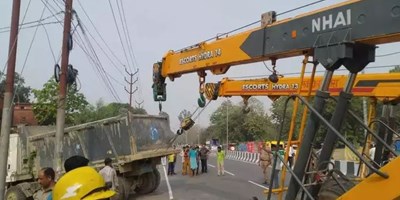 गोरखपुर: सड़क किनारे सो रहे पांच लोगों को डंपर ने रौंदा, तीन की मौत, दो गंभीर; सीएम योगी ने दी आर्थिक मदद