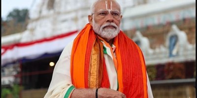 'काशी की जनता का अनुरोध, मोदी जी अबकी निर्विरोध', PM के दौरे से पहले वाराणसी में लगे होर्डिंग्स ने खींचा सबका ध्यान