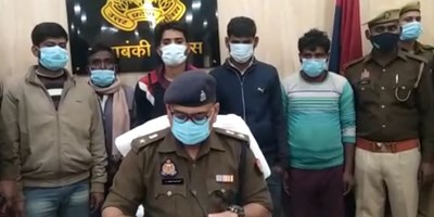 बाराबंकी: पुलिस ने पांच शातिर चोरों को किया गिरफ्तार, बाइक चोरी कर मिनटों में बदल देते थे नंबर प्लेट, फिर करते थे उसका सौदा