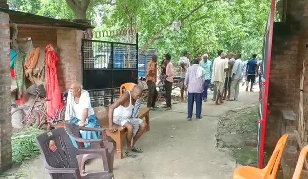 सुबह की सैर बनी आखिरी सफर, अम्बेडकरनगर में सांप के डसने से बुजुर्ग महिला की दर्दनाक मौत