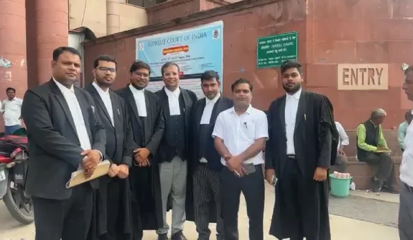 ग्राम प्रधान रहेंगे या बदल जाएगी व्यवस्था? यूपी की हजारों पंचायतों पर हाईकोर्ट में फैसला अभी बाकी