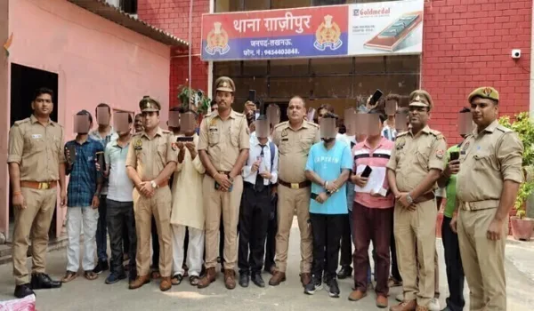 सालों पहले गुम हुए मोबाइल भी मिले, लखनऊ में 36 गुम मोबाइल फोन बरामद
