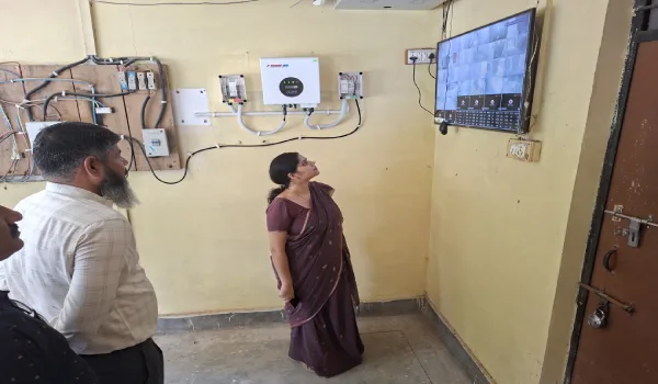 अम्बेडकरनगर में ईवीएम-वीवीपैट वेयरहाउस की जांच, सभी लॉक मिले यथावत