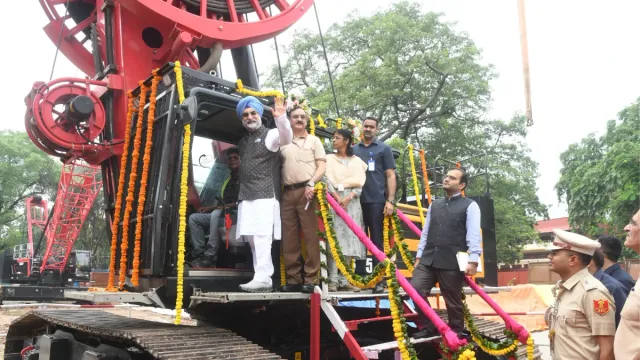 शिवाजी स्टेडियम मेट्रो स्टेशन का काम शुरू, एयरपोर्ट जाना होगा आसान; राजीव चौक से भी जुड़ेगा