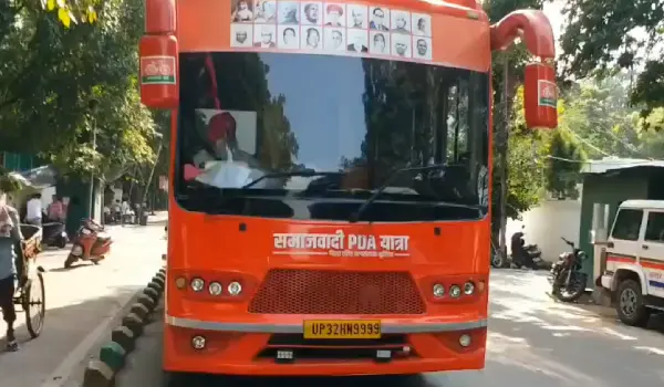 PDA यात्रा रथ में नया संदेश, 2027 चुनाव प्रचार की तैयारी में सपा