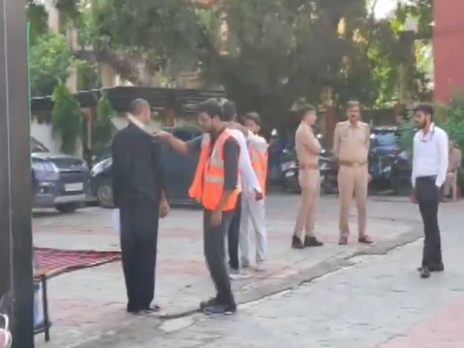 पेपर लीक विवाद के बाद राजस्थान SI री-एग्जाम, UPSSSC परीक्षा में भी कड़ी सुरक्षा