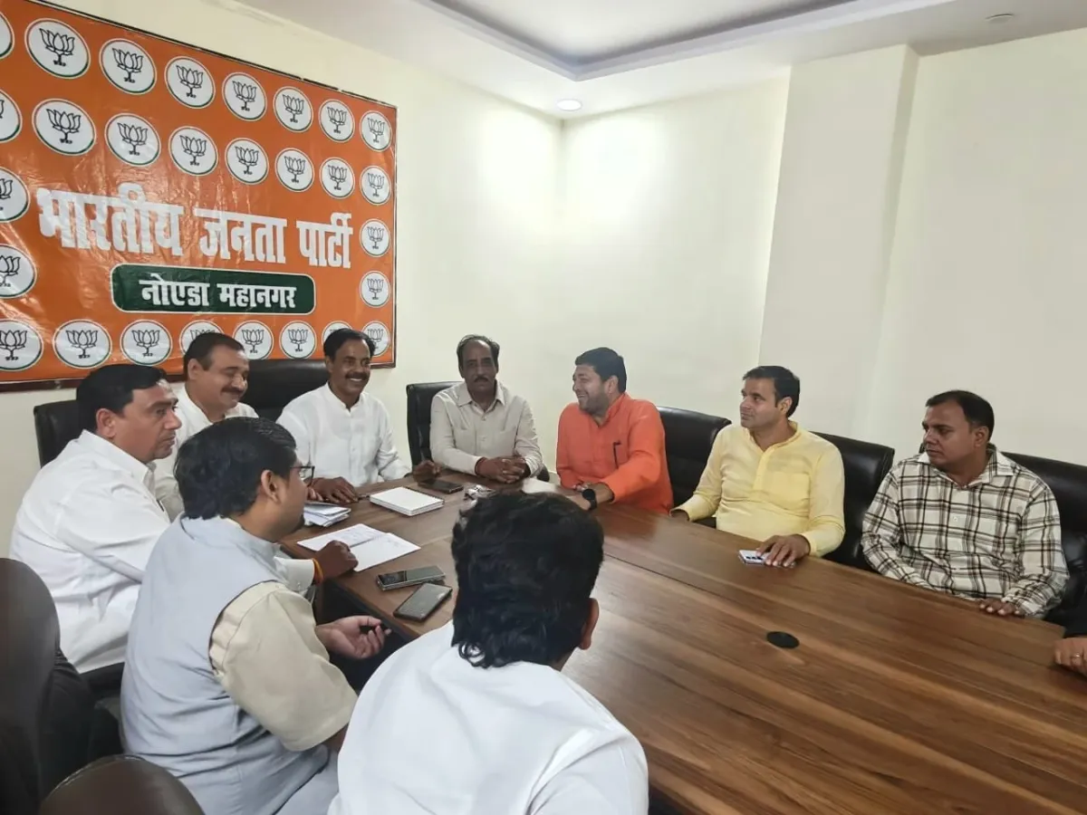 नोएडा में पीएम मोदी के 25 साल के सार्वजनिक जीवन पर 30 जगह होंगे नुक्कड़ नाटक