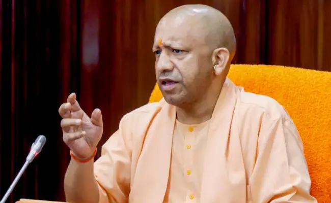 UP News: 'पदक लाओ, पद पाओ’ के तहत खिलाड़ियों की सीधी भर्ती, CM योगी बोले: बेटियों को मिल रहे आगे बढ़ने के नए अवसर