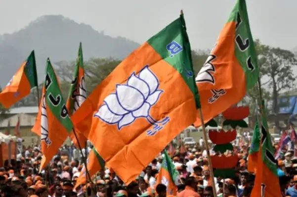 UP News: BJP का ‘लोकतंत्र बचाओ-अराजकता हटाओ’ अभियान, छह क्षेत्रों में निकालेगी पदयात्राएं