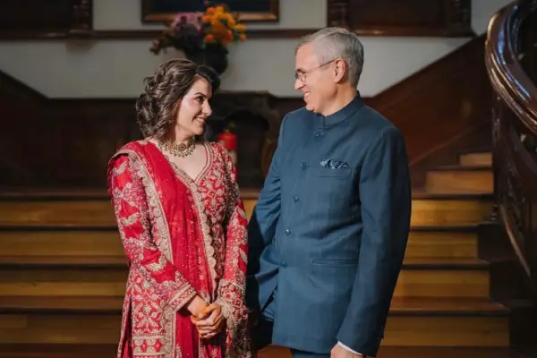 Omar Abdullah Marriage: जम्मू-कश्मीर के CM उमर अब्दुल्ला ने पत्रकार निधि राजदान के साथ शुरू किया जिंदगी का नया सफर